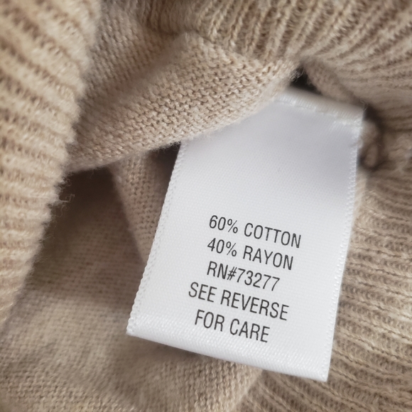 Ruffle Cardigan - Picture 6 of 6